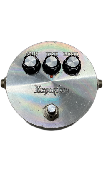 Expandora